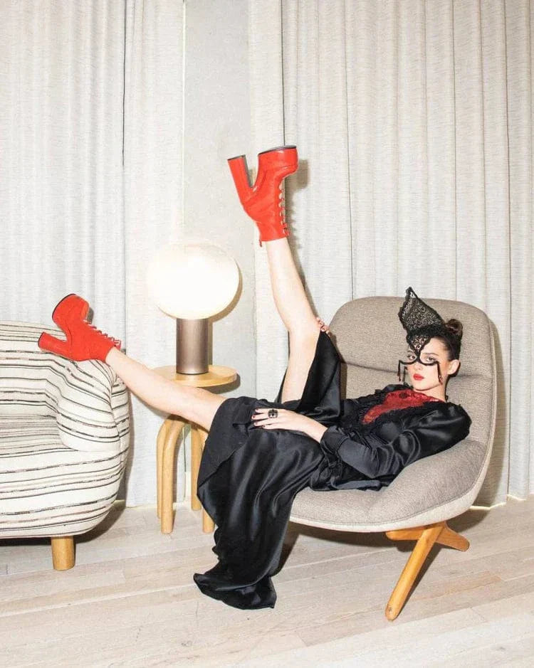 Charlotte Lawrence - Numero Netherlands Magazine